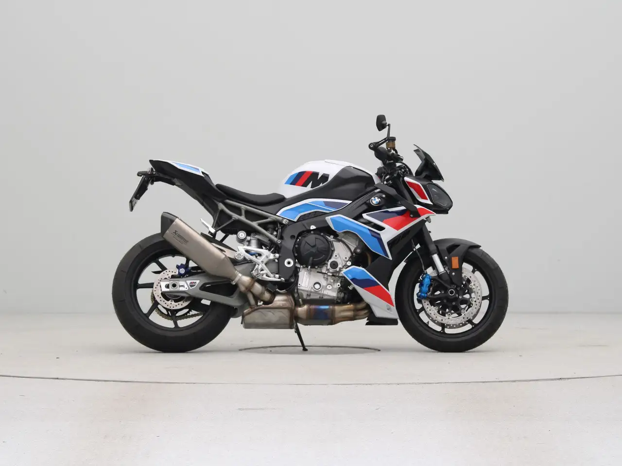 BMW M 1000 R