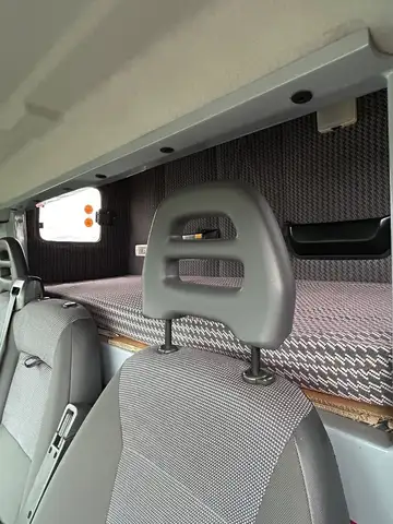 Peugeot Boxer view 12