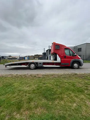 Peugeot Boxer view 4