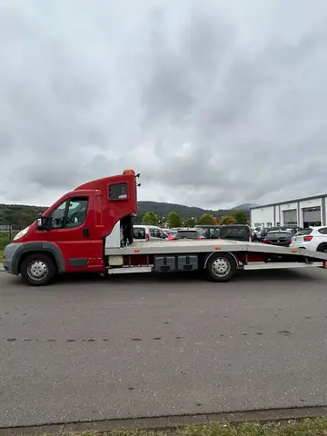 Peugeot Boxer view 5