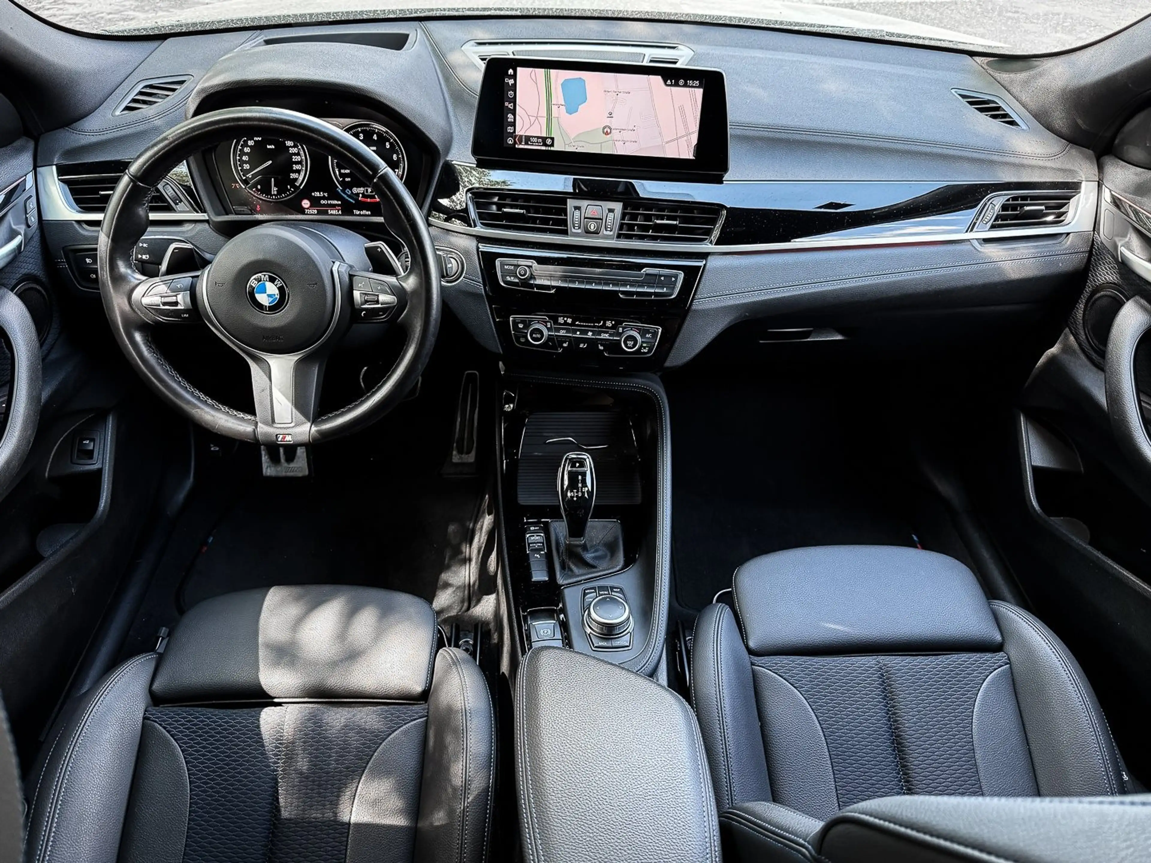 BMW X2 sDrive20i M Sport HUD+NAVI+LED+HIFI+DA+PDC+KLIMA — photo 9