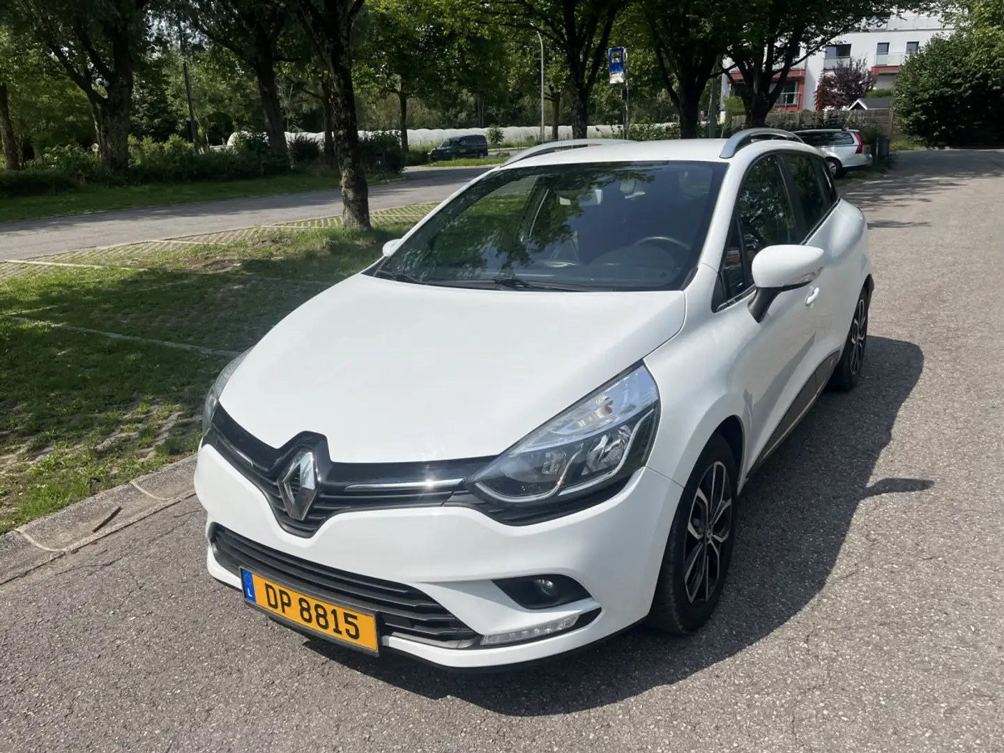 Renault Clio . Beige - 1