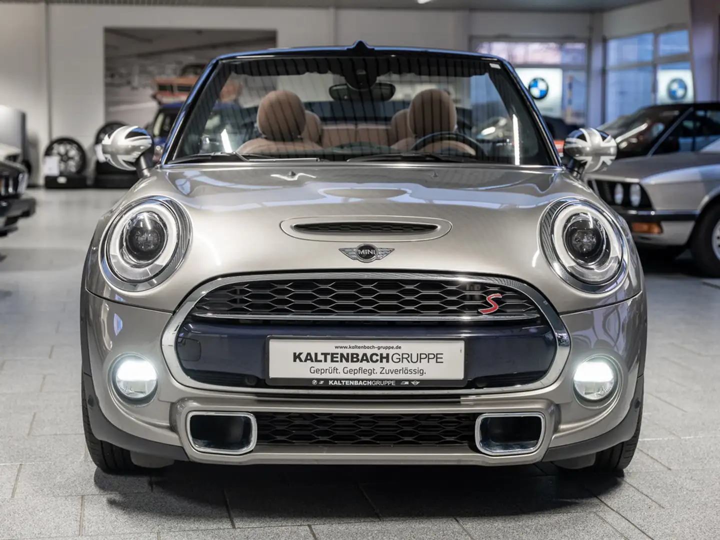 MINI Cooper S Cabrio NAVI LED ACC H/K KAMERA LEDER Argent - 2