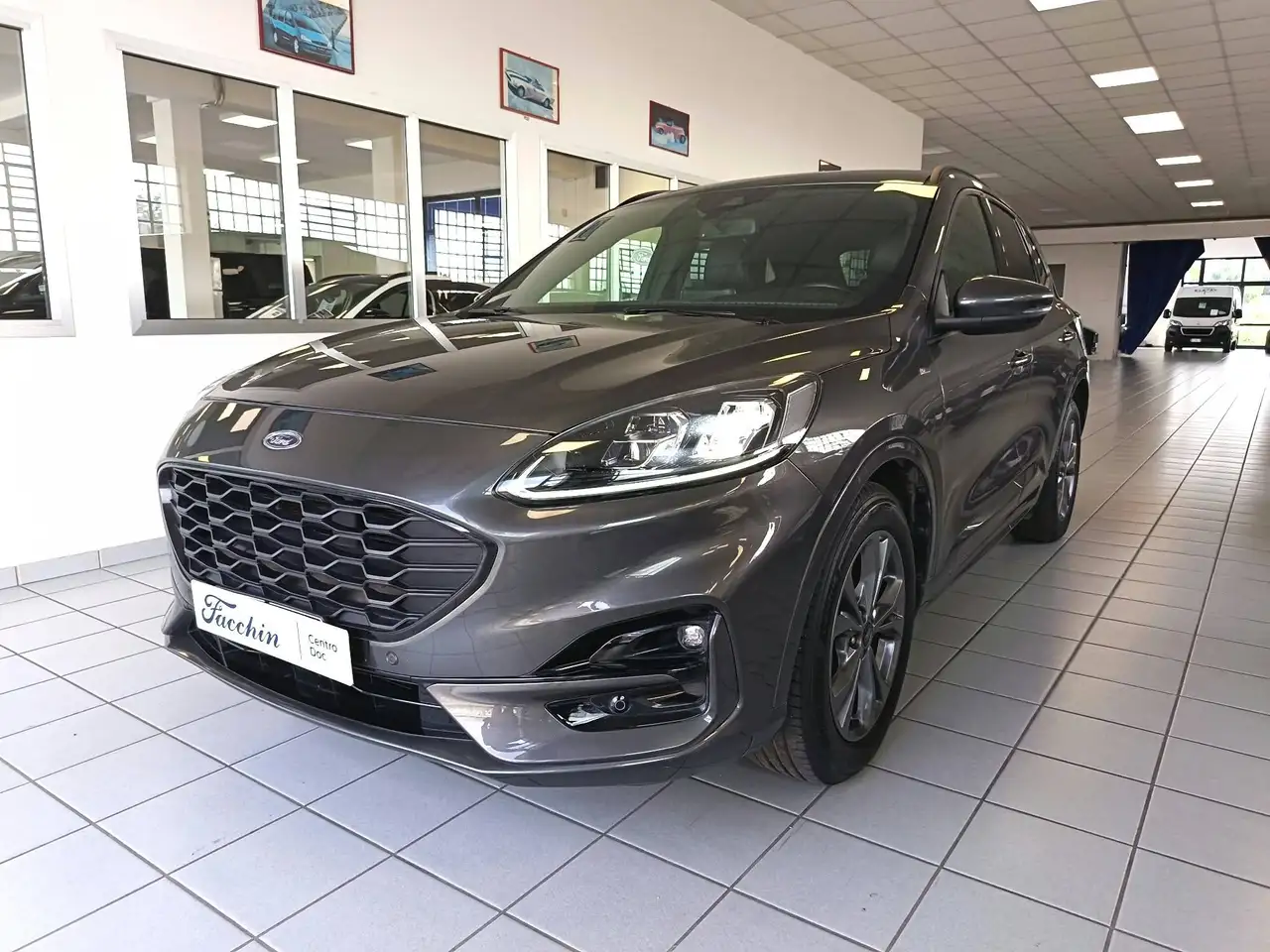 Ford Kuga 2.5 FHEV 190cv ST-LINE X CVT