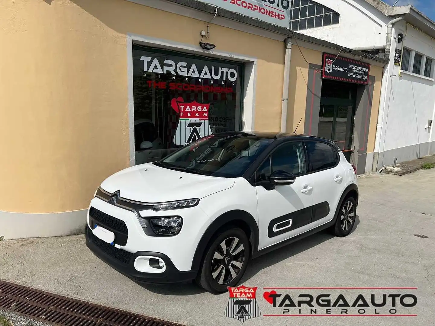 Citroen C3 PureTech 83 S&S Shine GPL Weiß - 1