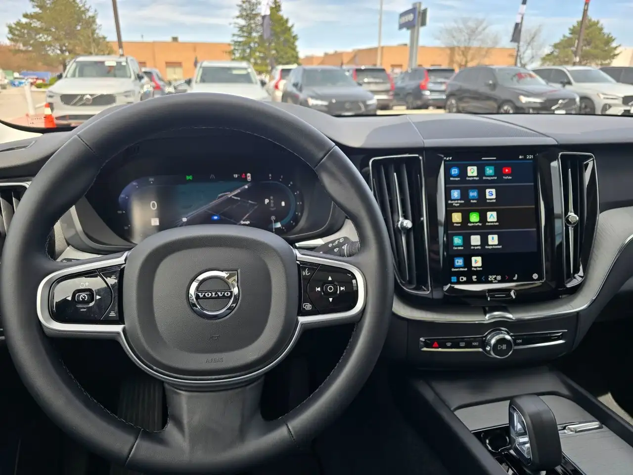 Volvo XC60 снимка Volvo XC60