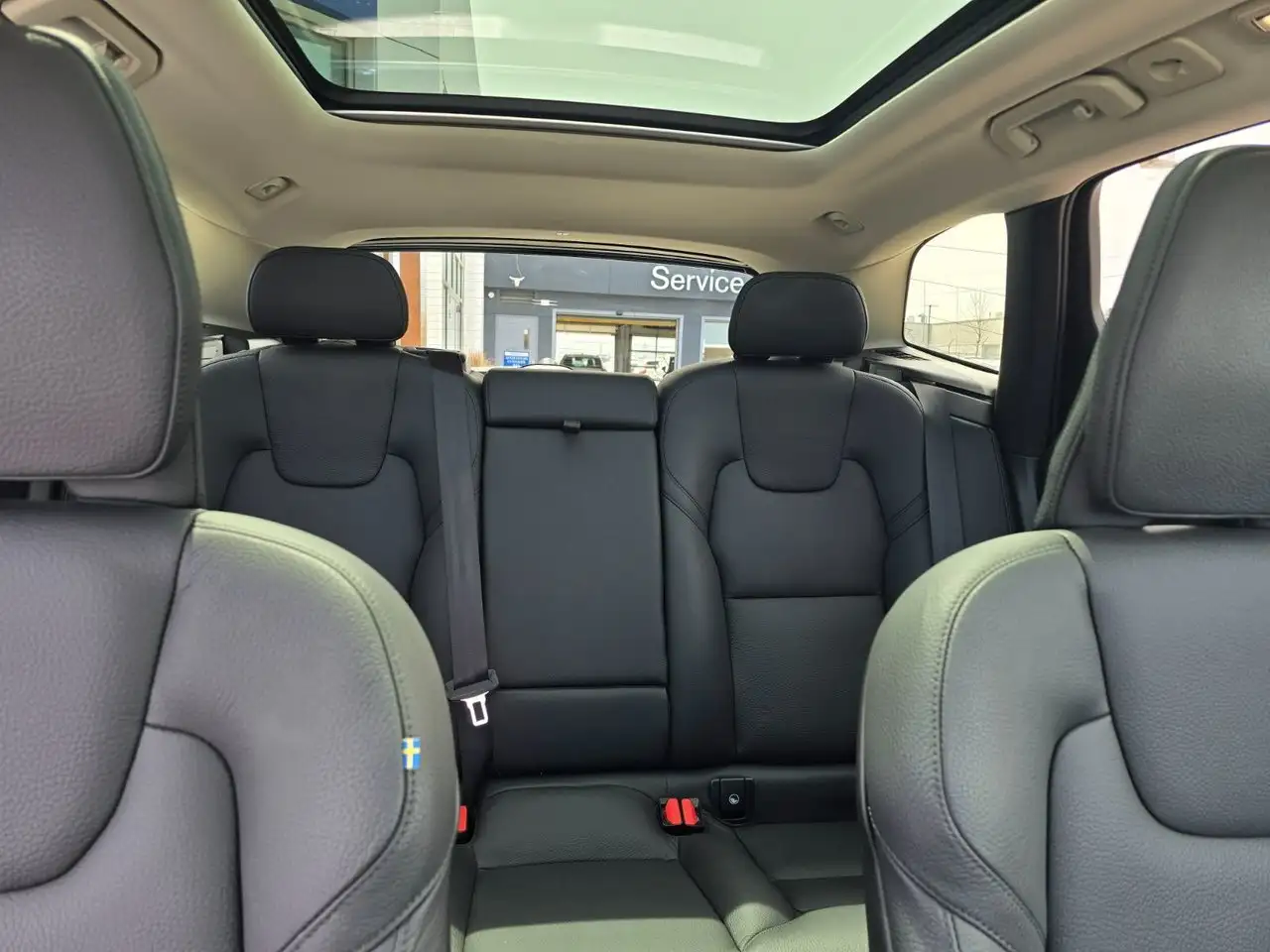 Volvo XC60 снимка Volvo XC60