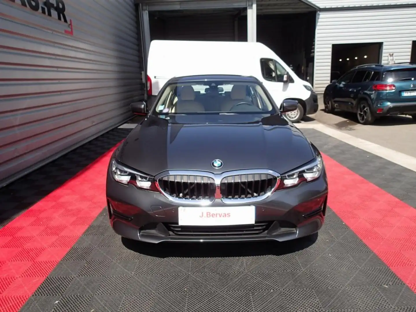 BMW 320 320i 184ch Lounge BVA8 - 2