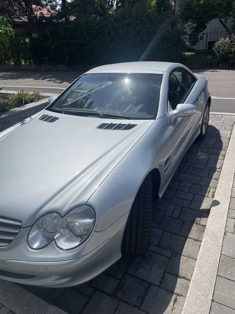 Mercedes-Benz SL 500 V8 - 1
