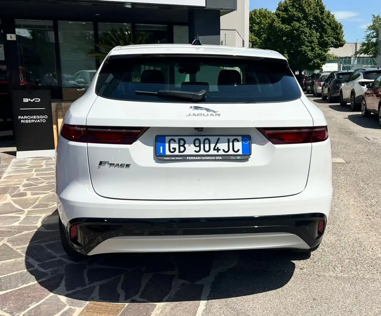 Jaguar F-Pace 2.0d i4 mhev SE awd 204cv auto - 2
