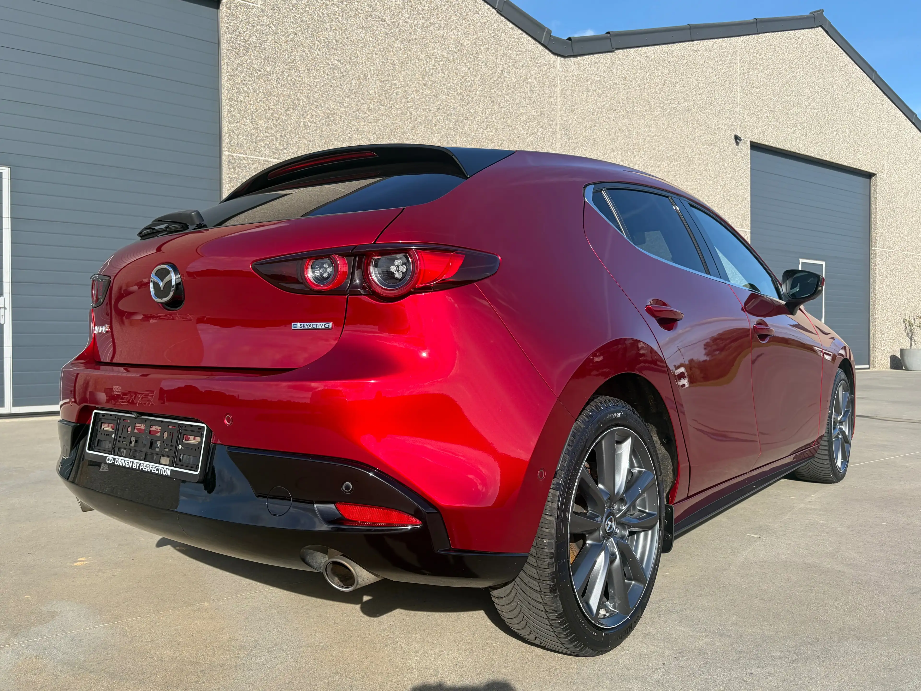 Mazda 3 3 Hatchback 2.0i e-Skyactiv-G Hybrid - CUIR - CAMERA - Garantie — photo 6