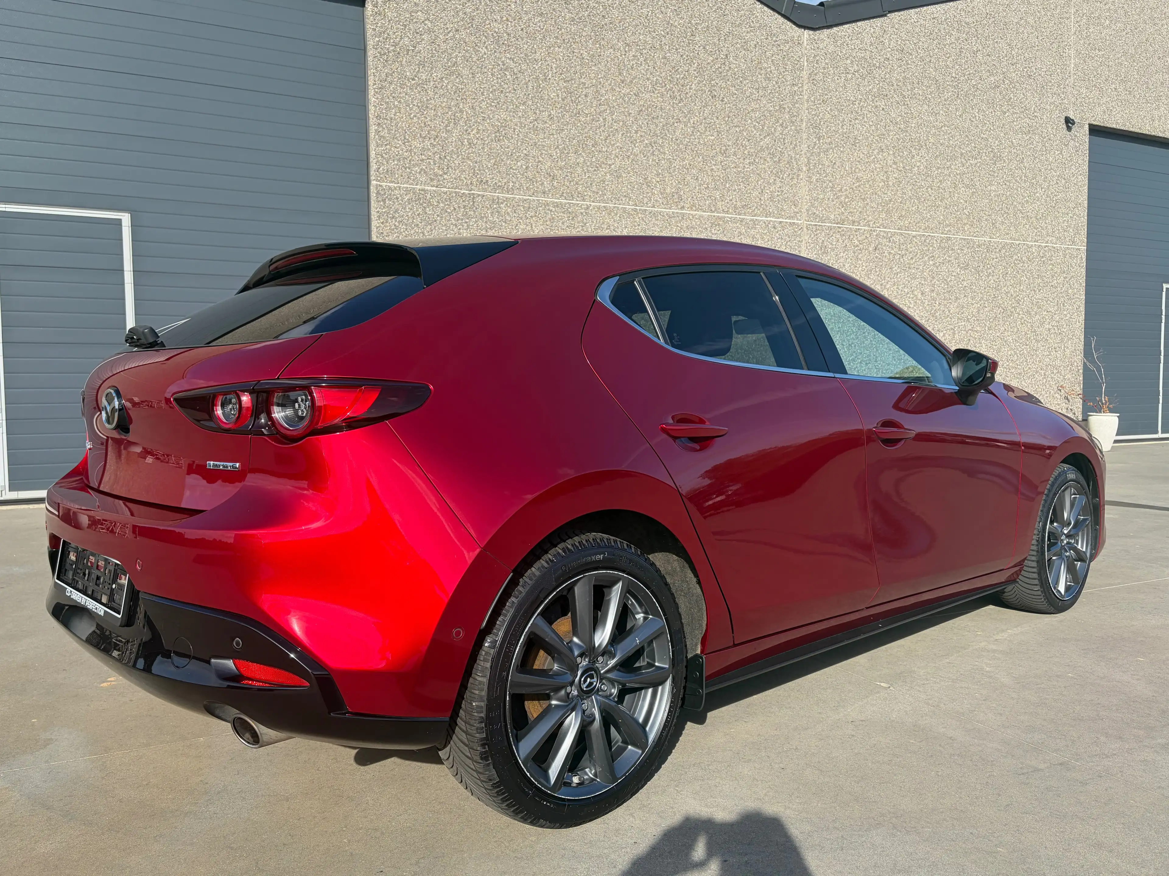 Mazda 3 3 Hatchback 2.0i e-Skyactiv-G Hybrid - CUIR - CAMERA - Garantie — photo 8