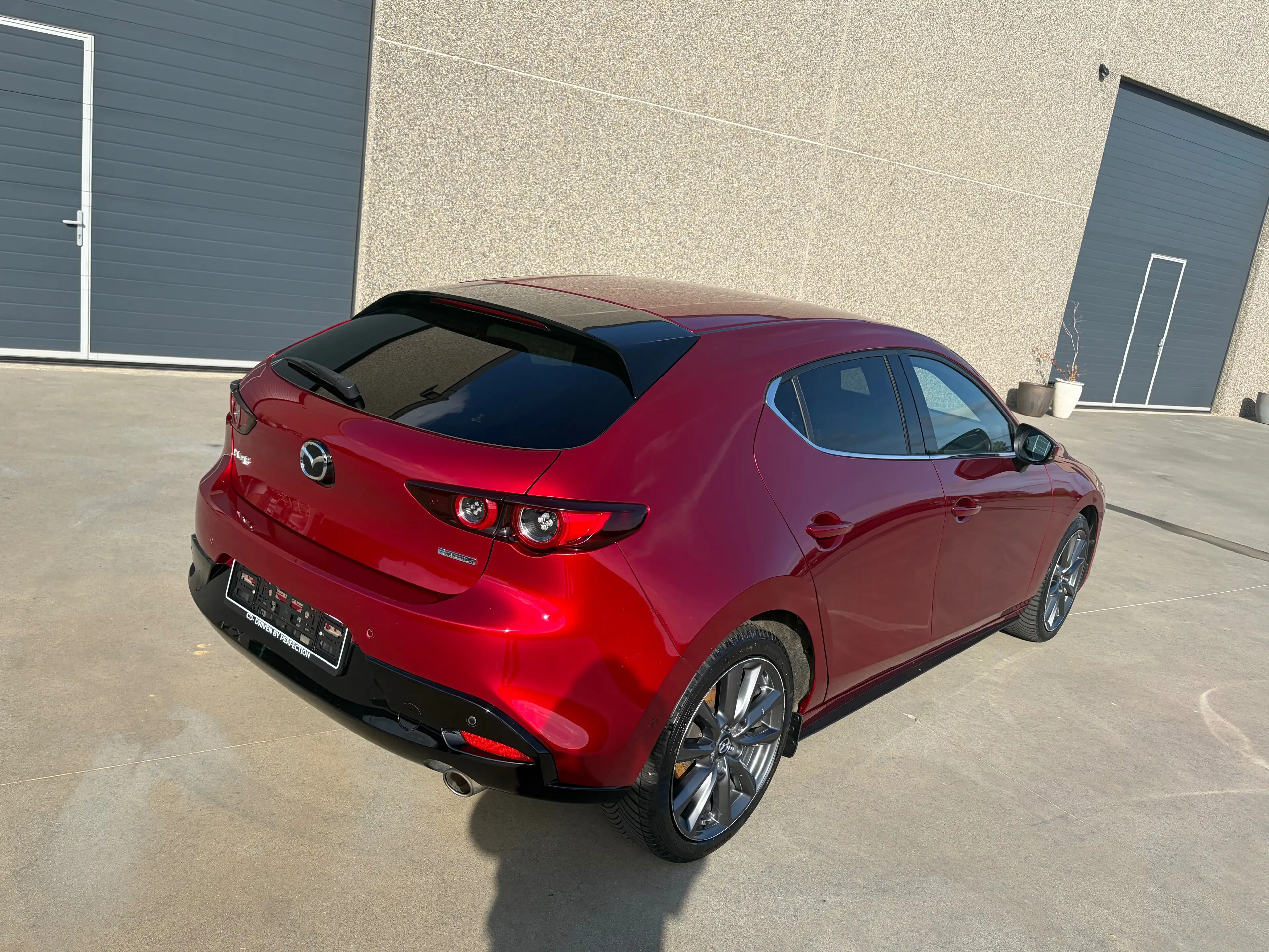 Mazda 3 3 Hatchback 2.0i e-Skyactiv-G Hybrid - CUIR - CAMERA - Garantie — photo 5