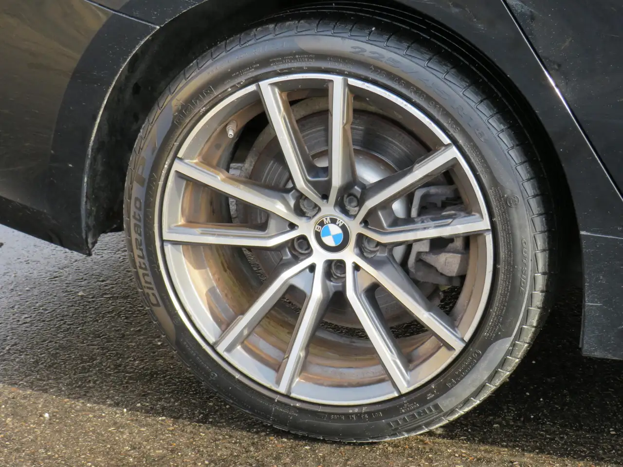 BMW 3 Series снимка BMW 3 Series