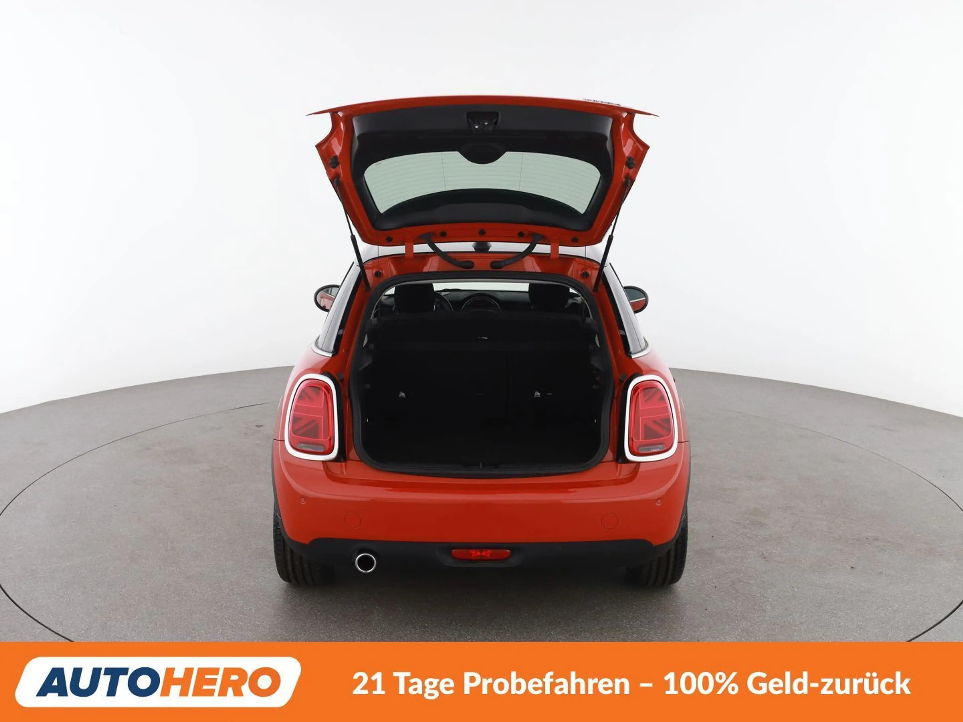 MINI Cooper D Cooper D — photo 16