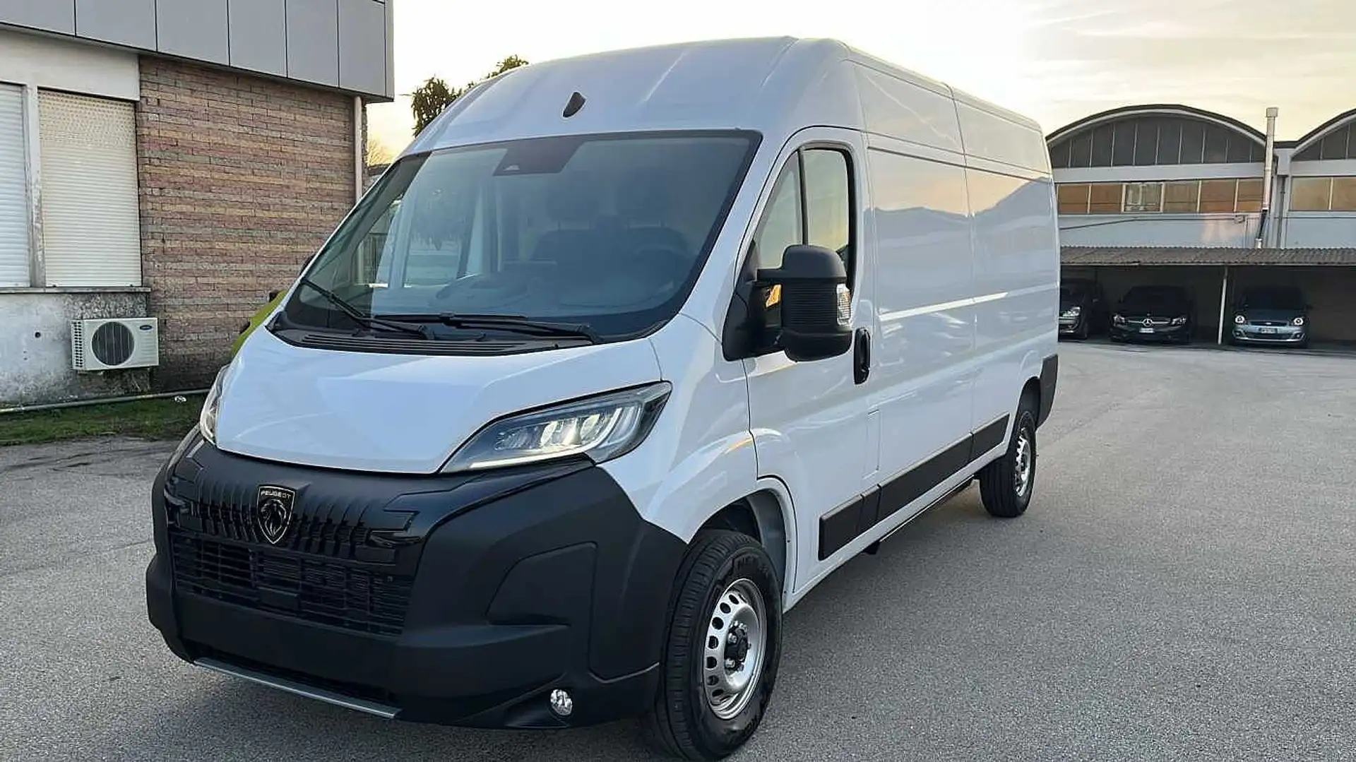 Peugeot Nuovo e-Boxer 270cv L3H2 Pacco batteria da 110kW/h Alb - 1