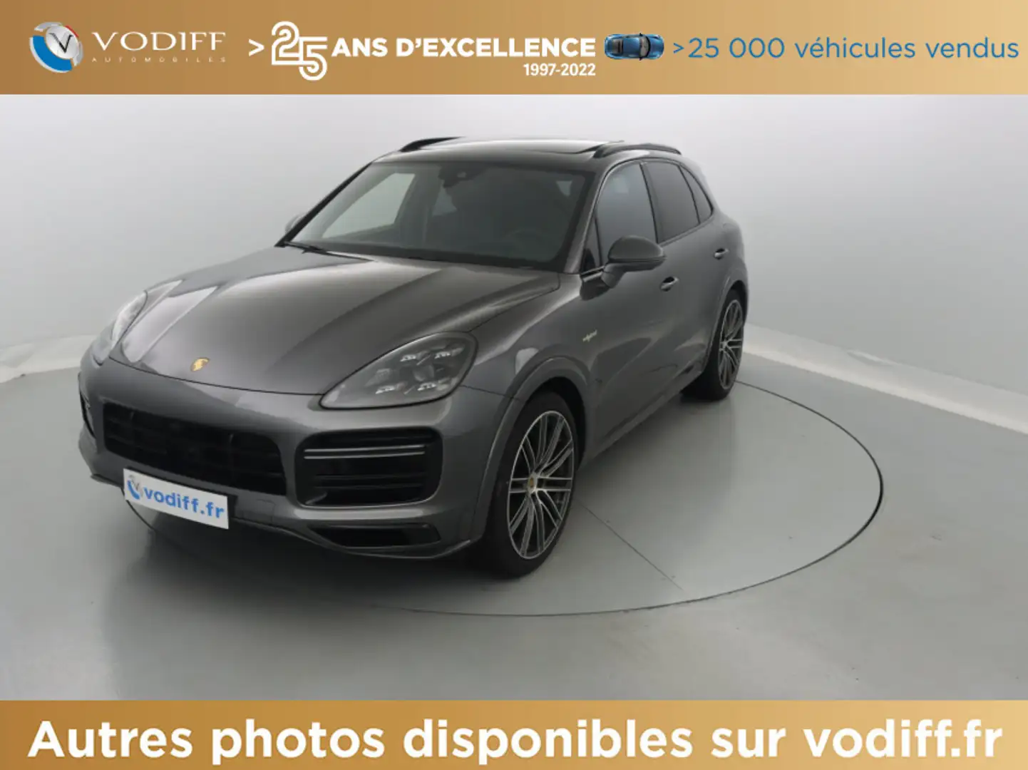 Porsche Cayenne TURBO S E-HYBRID 680 CV PDK Gris - 1