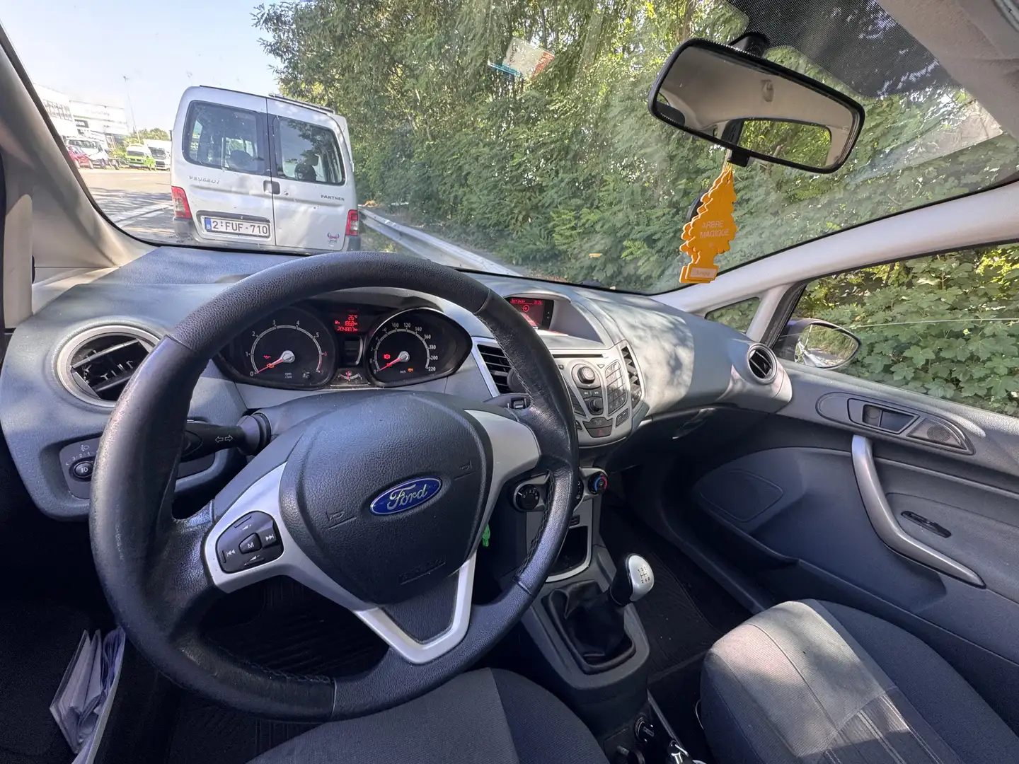 Ford Fiesta 1.4 Trend - 2