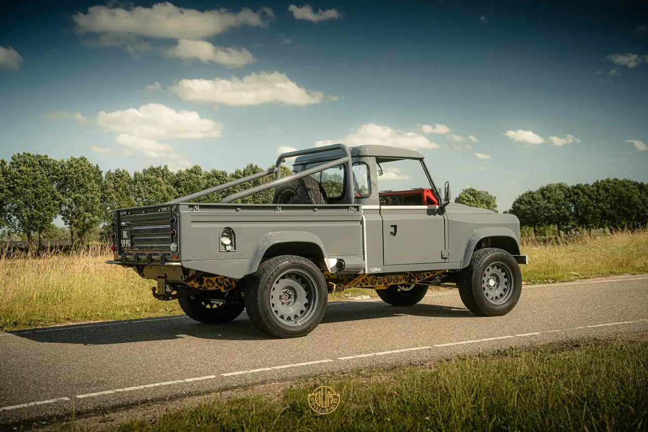 Land Rover 110 Pick-up Tophat LS3 V8, foto 7