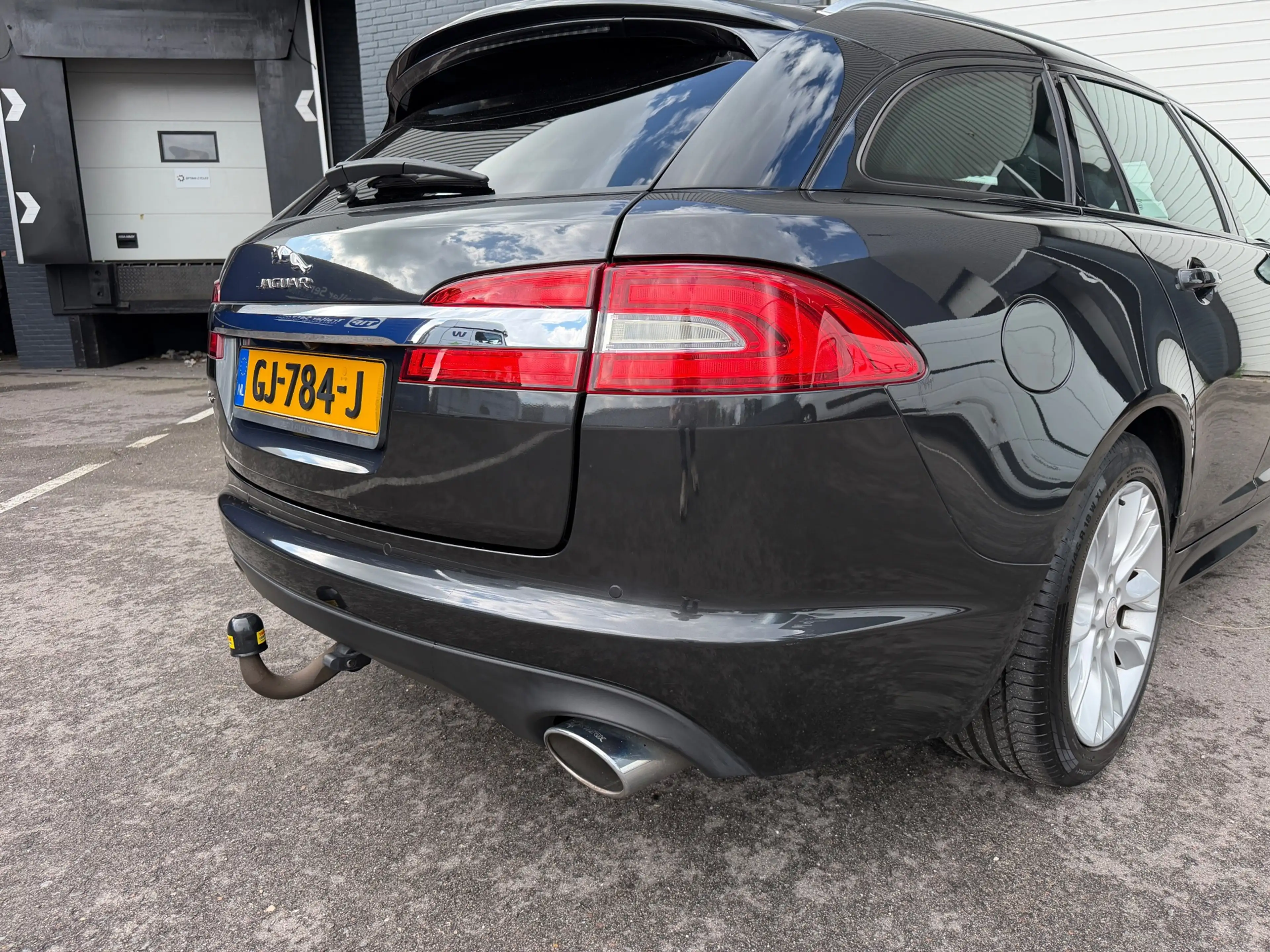 Jaguar XF Sportbrake 2.2D R-DESIGN/MEMORY/STUUR-STOELVERWARM — photo 12