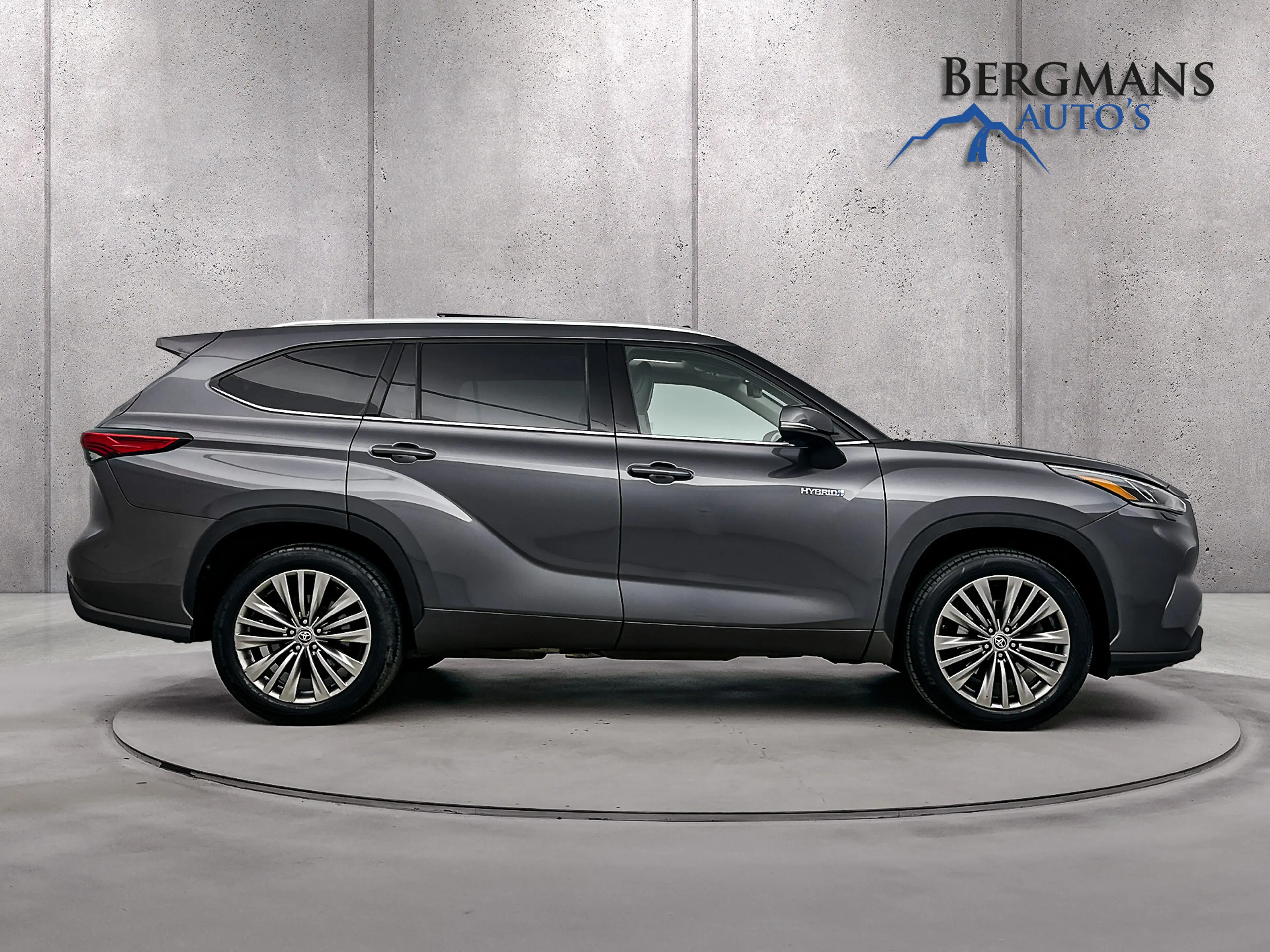 Toyota Highlander - 2.5 AWD Hybrid Business Plus // DEALERONDERHOUDE — photo 9