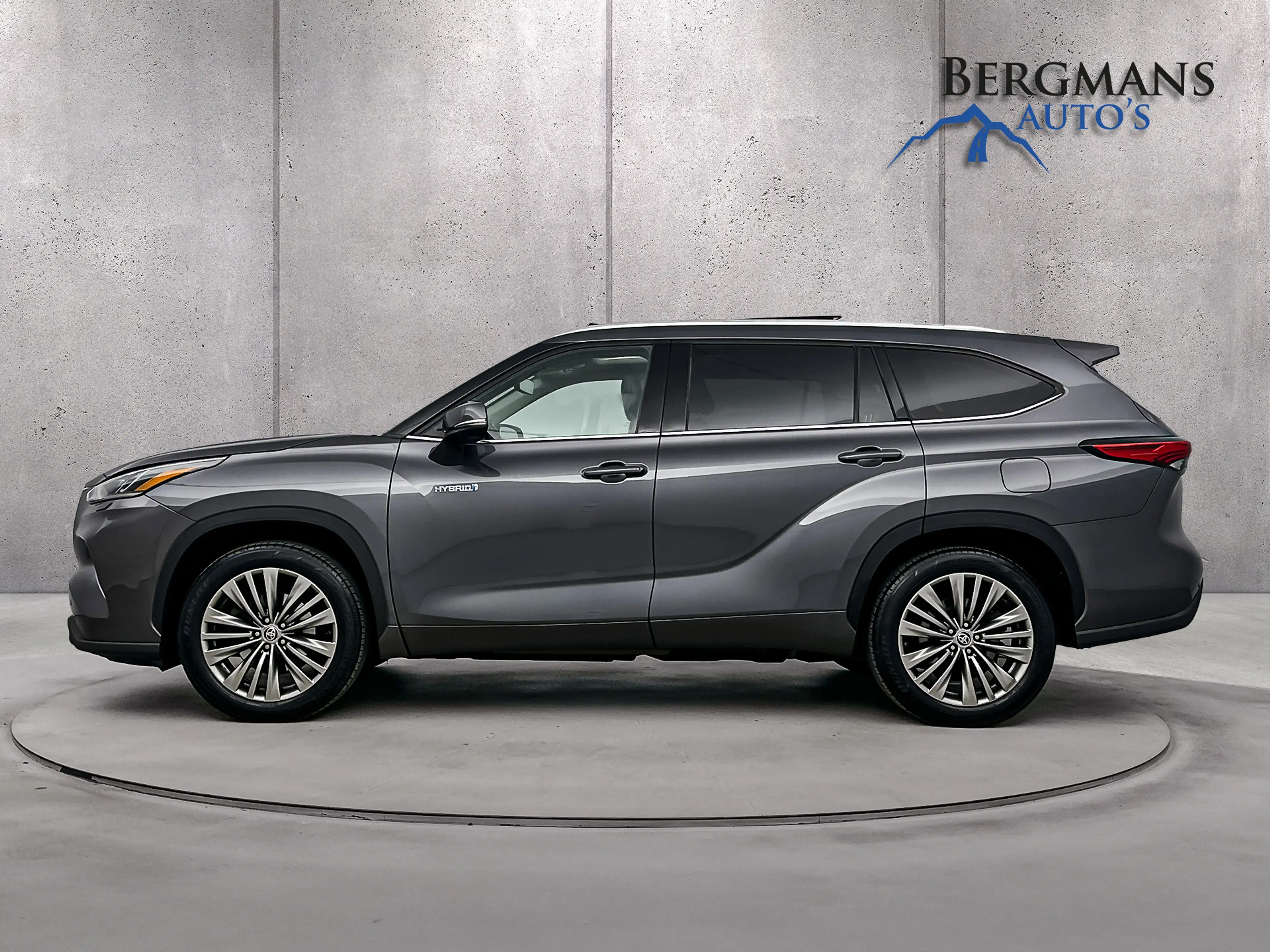 Toyota Highlander - 2.5 AWD Hybrid Business Plus // DEALERONDERHOUDE — photo 10