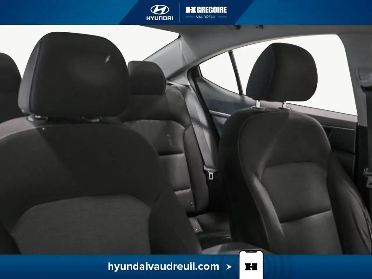Hyundai ELANTRA снимка Hyundai ELANTRA