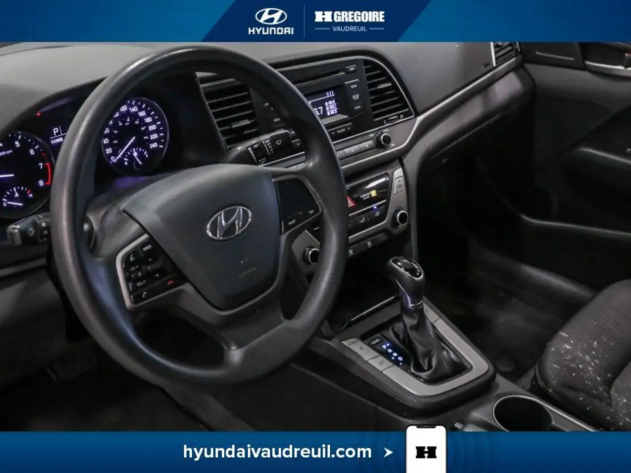 Hyundai ELANTRA снимка Hyundai ELANTRA