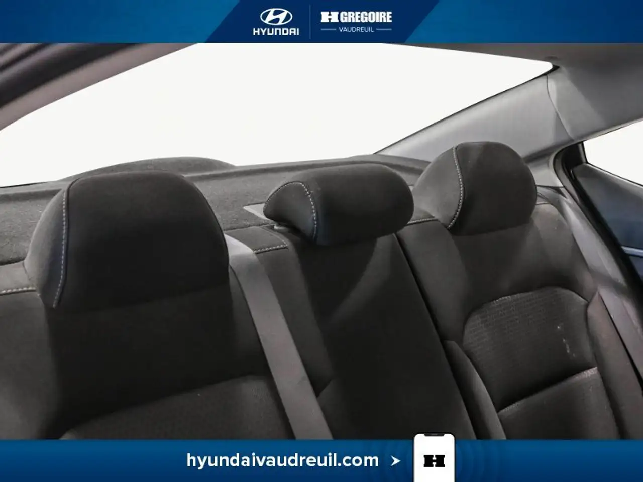 Hyundai ELANTRA снимка Hyundai ELANTRA