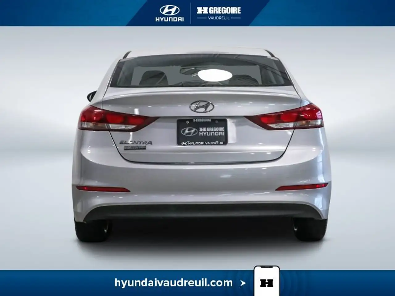 Hyundai ELANTRA снимка Hyundai ELANTRA