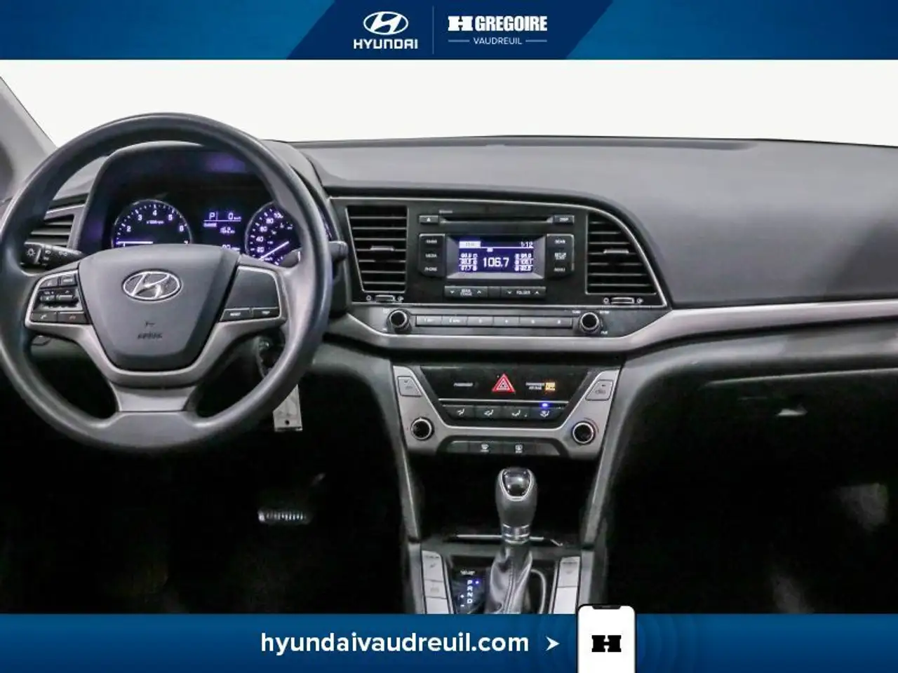 Hyundai ELANTRA снимка Hyundai ELANTRA