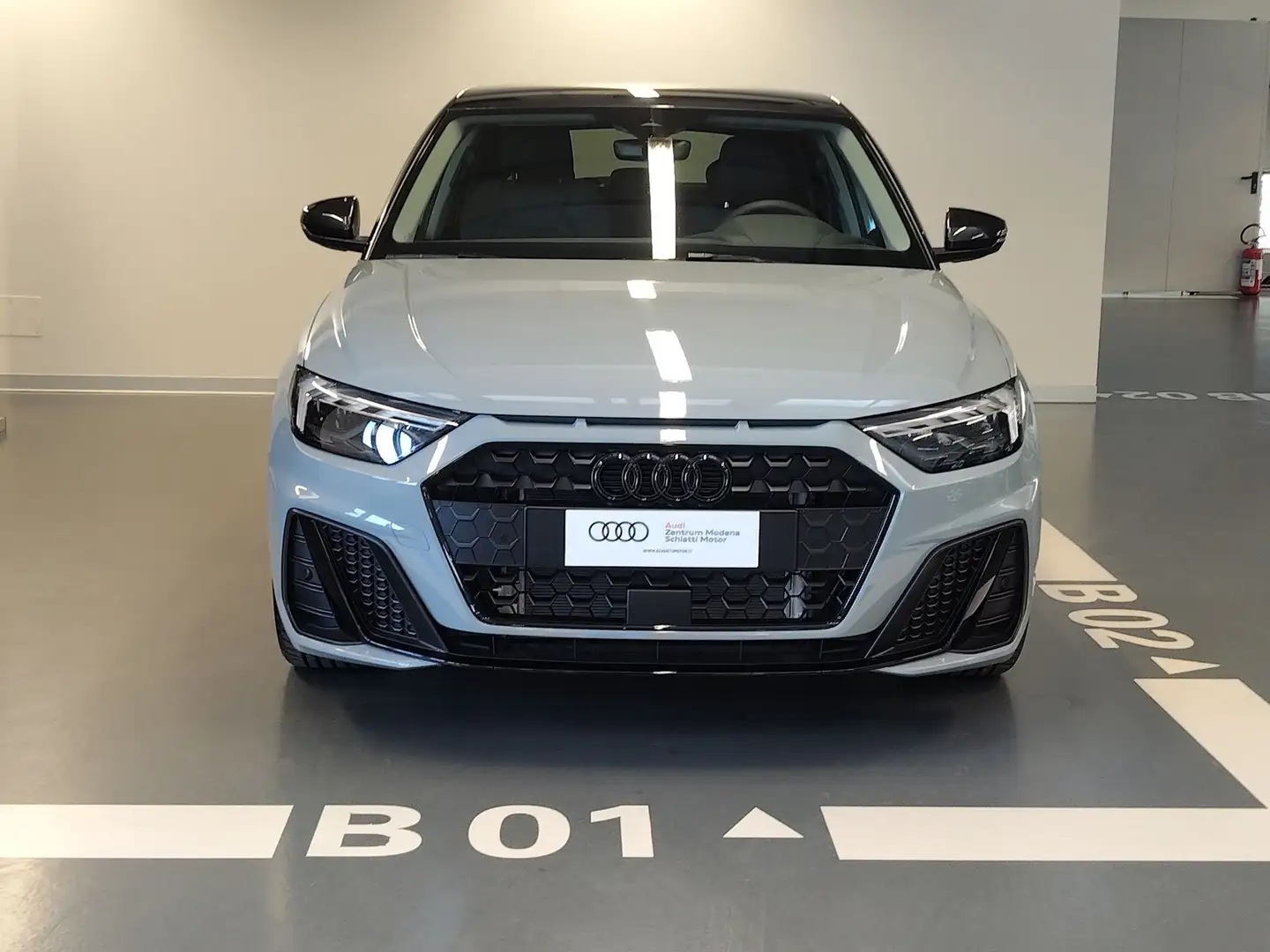 Audi A1 SPB 30 TFSI S tronic Identity Black Grigio - 2