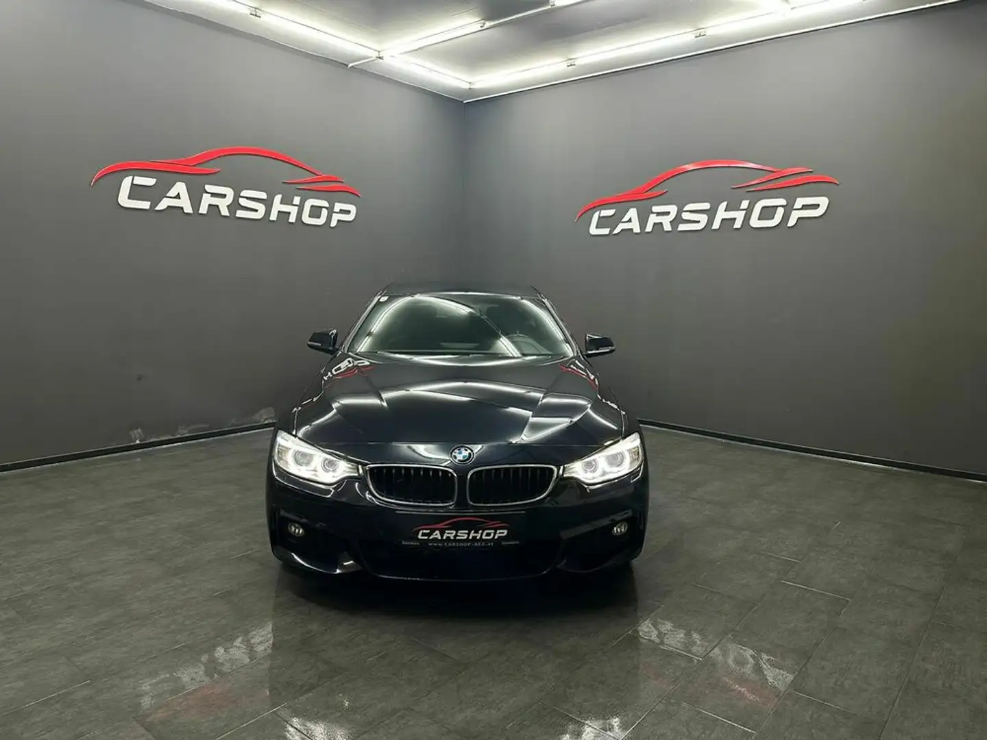 BMW 420 d xDrive M-Paket Schwarz - 1