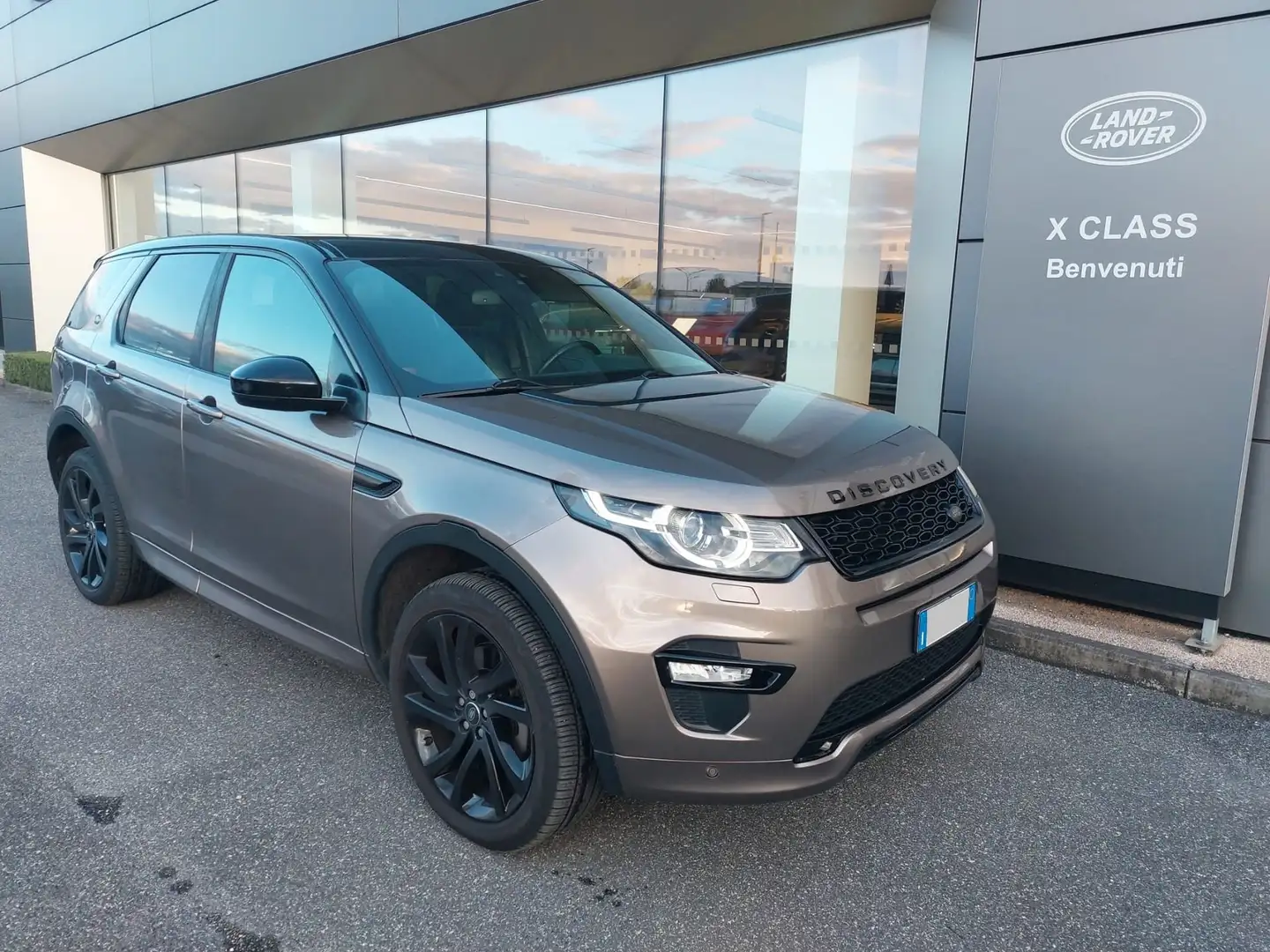 Land Rover Discovery Sport Discovery Sport 2.2 SD4 HSE 7 posti Bianco - 2