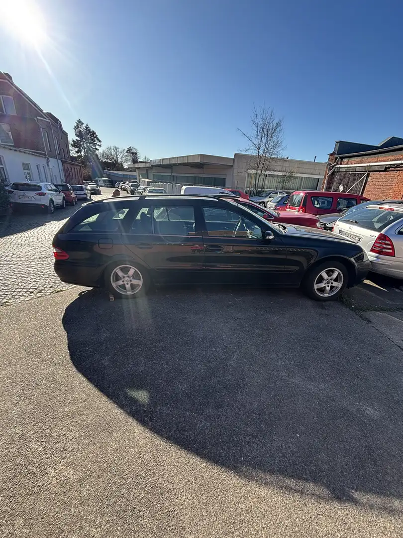 Mercedes-Benz E 220 T CDI Automatik Avantgarde DPF - 2