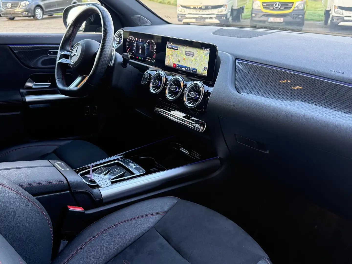 Mercedes-Benz GLA 250 GLA e AMG Line Negro - 2