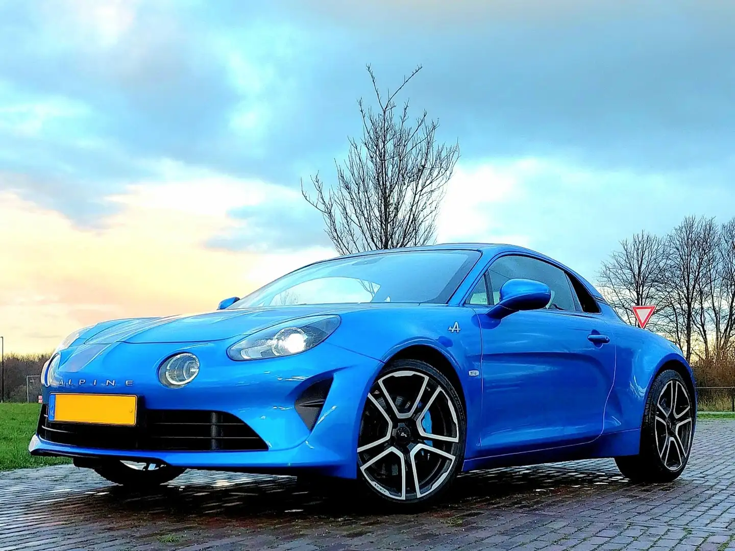 Alpine A110 1.8 T Premiere Edition Albastru - 1