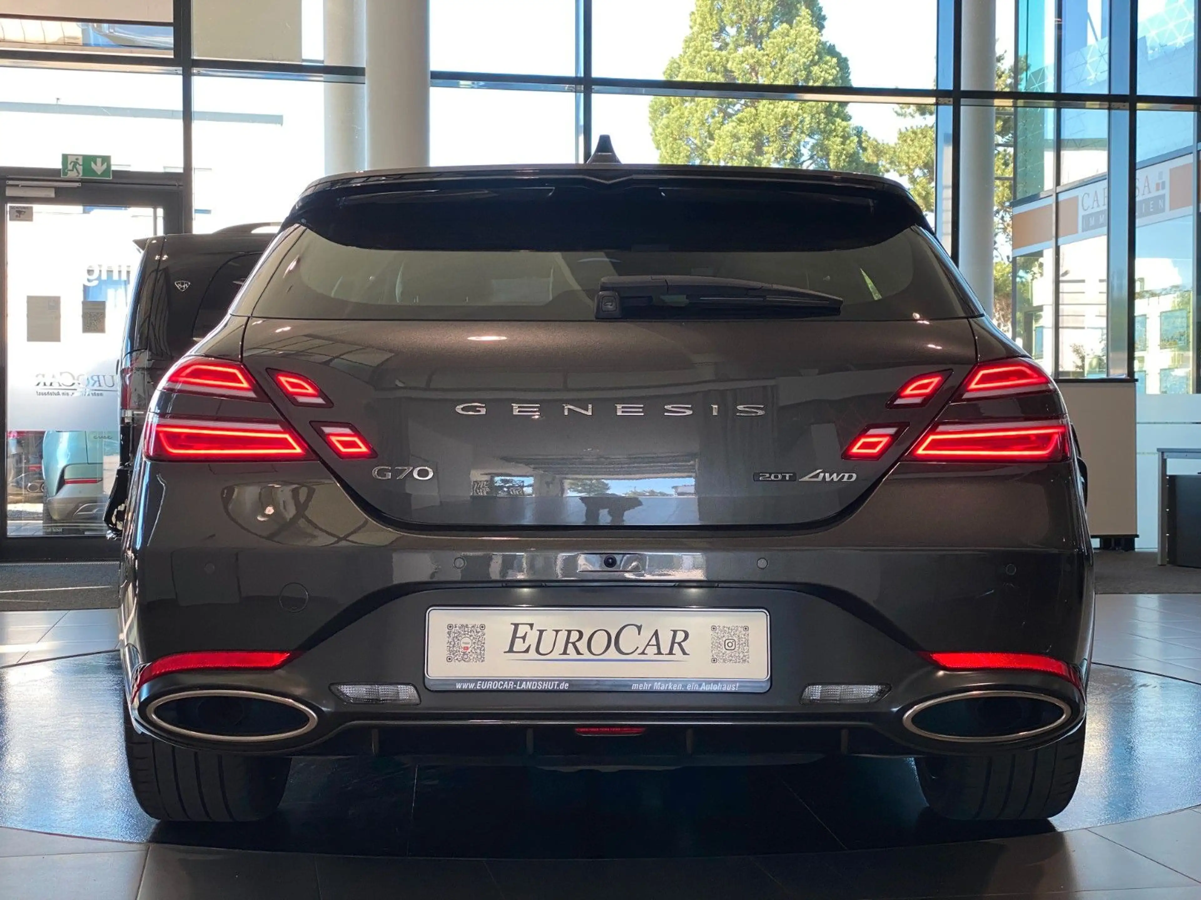 Genesis G70 Shooting Brake 2.0 T-GDI Sport 4WD Sbel HUD — photo 27