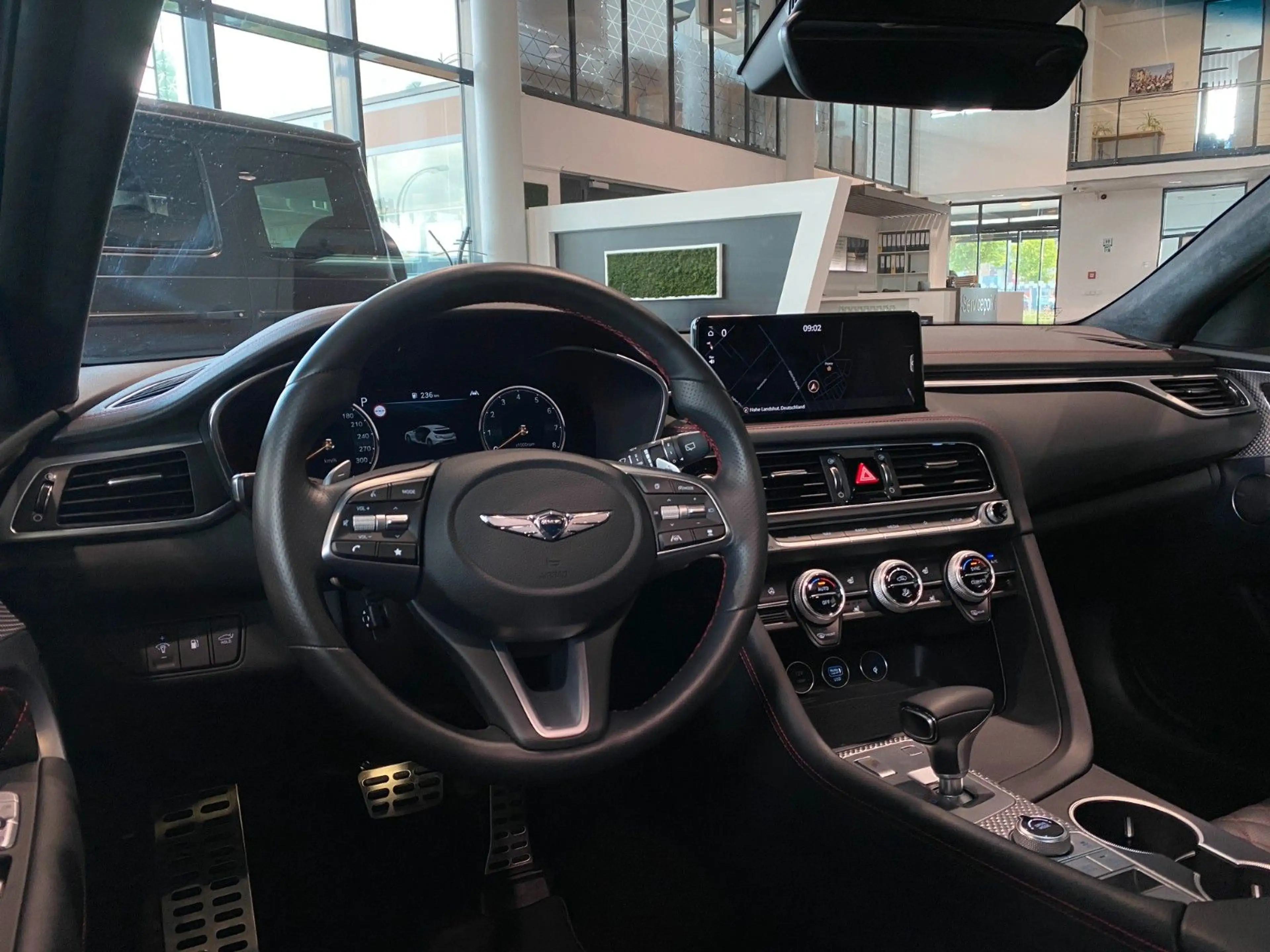 Genesis G70 Shooting Brake 2.0 T-GDI Sport 4WD Sbel HUD — photo 6