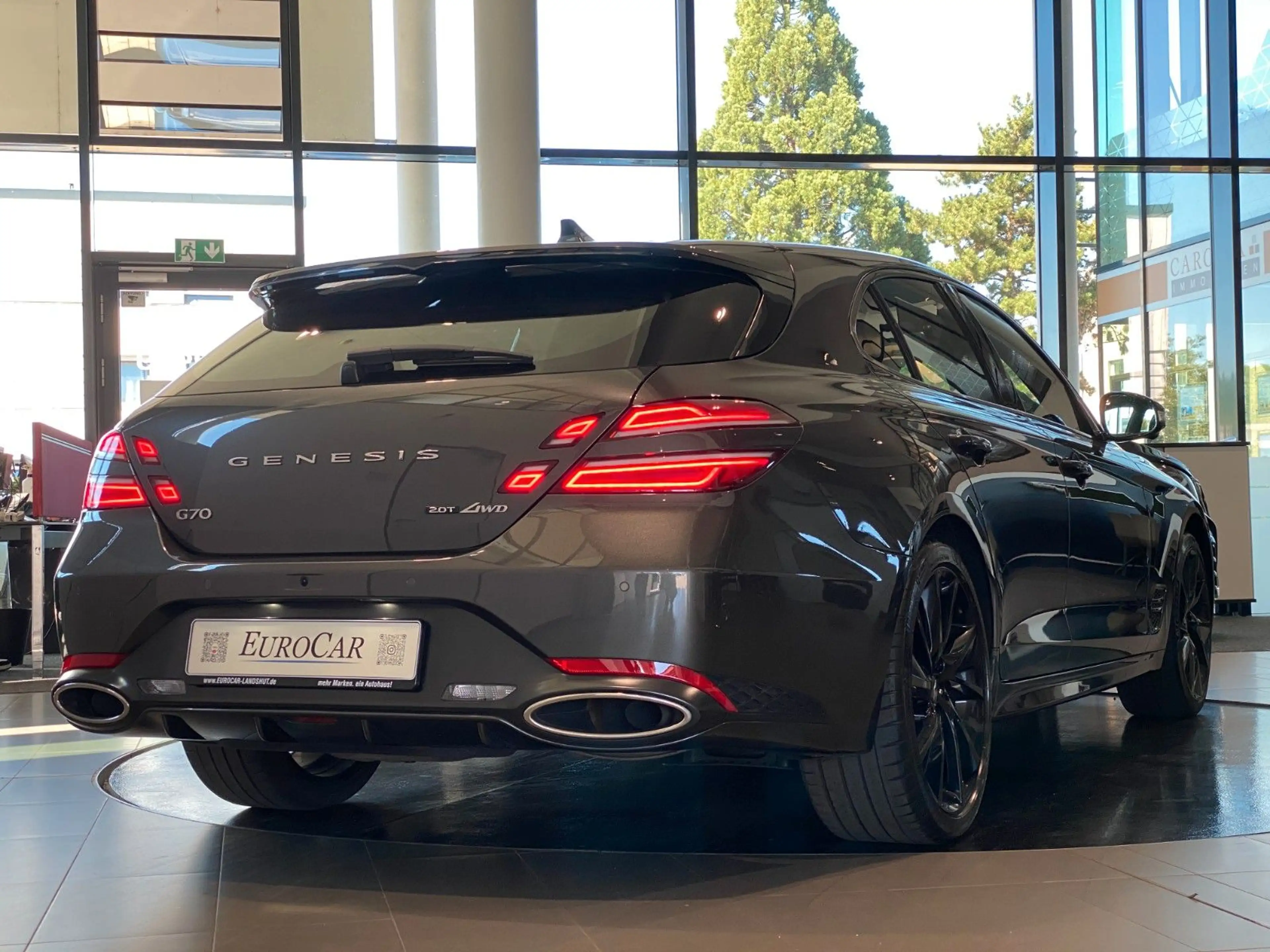 Genesis G70 Shooting Brake 2.0 T-GDI Sport 4WD Sbel HUD — photo 2
