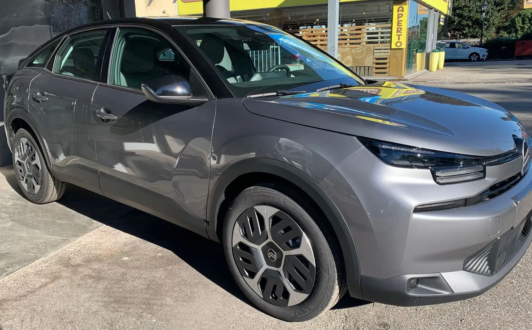 Citroen C4 C4 Hybrid 145 e-DCS6 Plus Grigio - 2