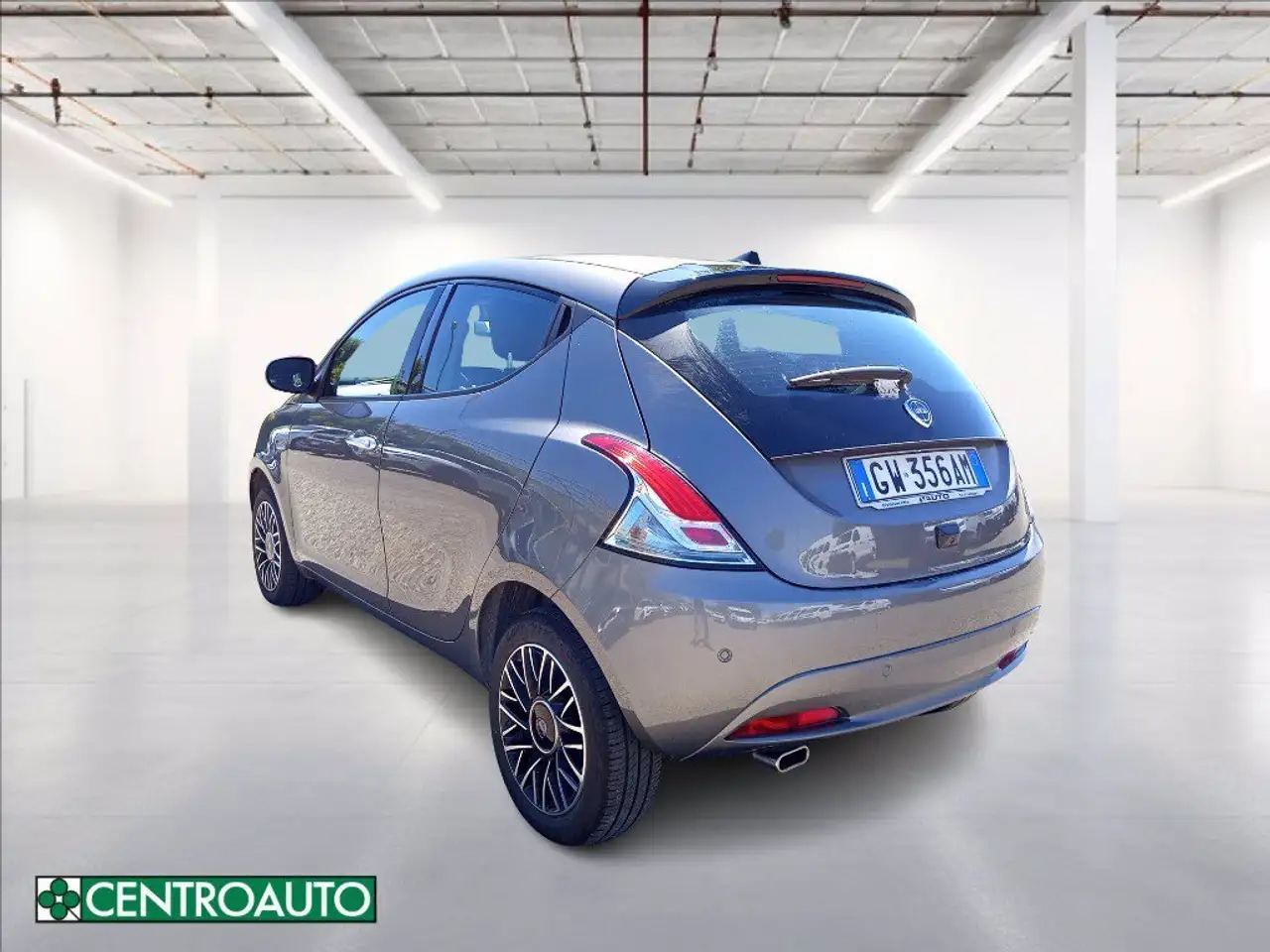 Lancia Ypsilon 2024