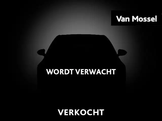 Peugeot e-2008 EV Blue Lease Active 50 kWh | Climate control | Ap