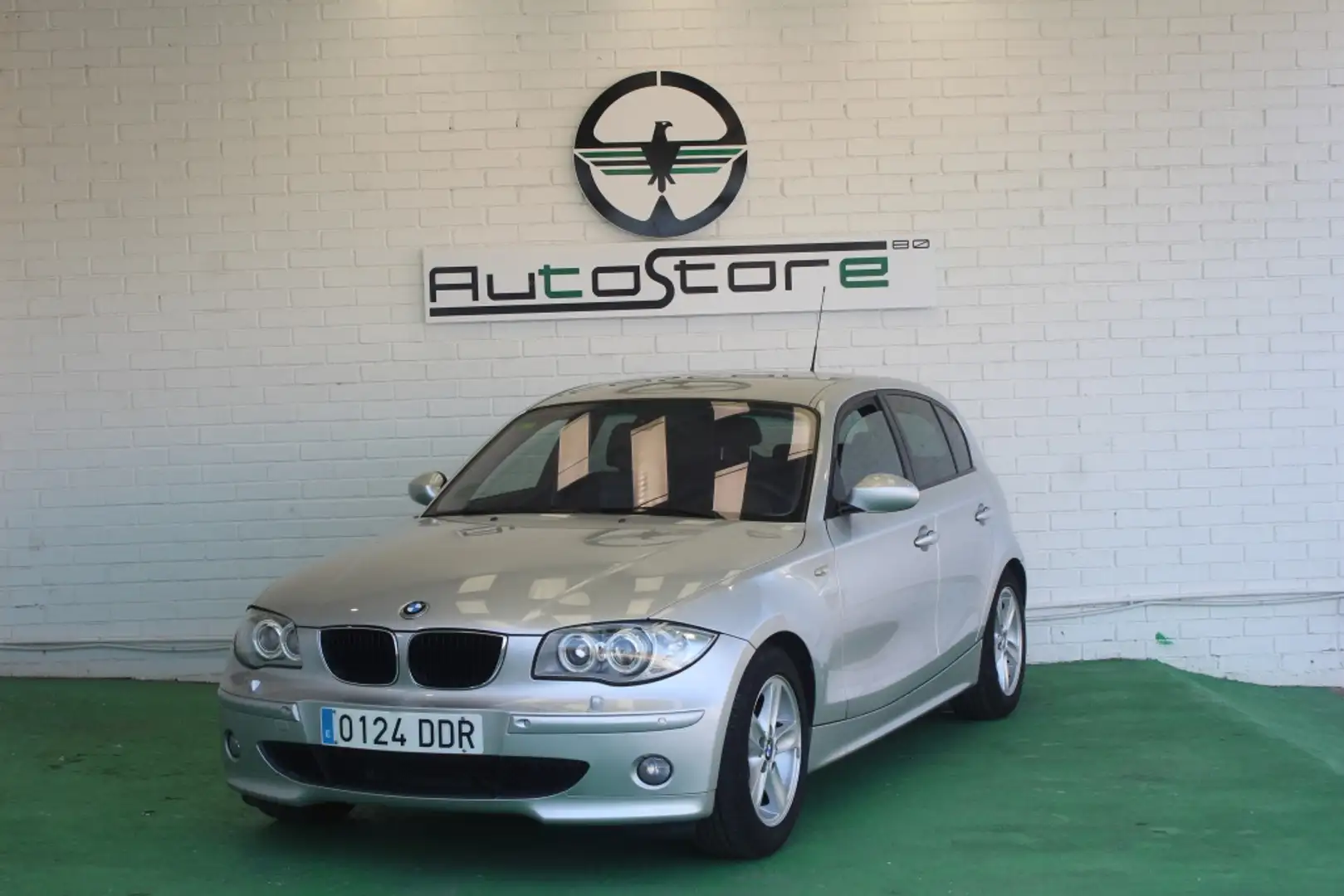 BMW 120 120i Gri - 1
