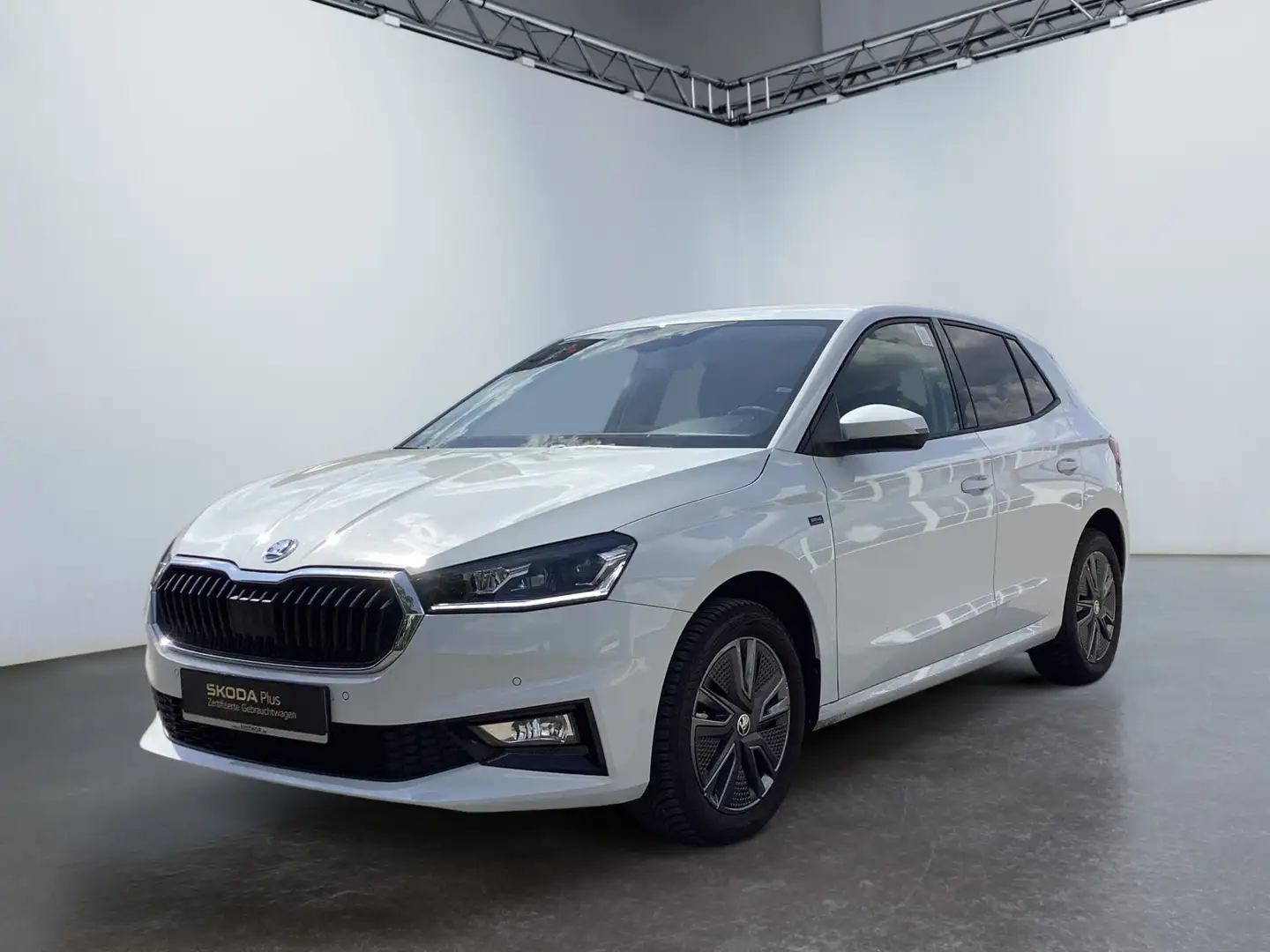 Skoda Fabia Drive  1.0 TSI DSG ACC SHZ LM LED KeyLess Weiß - 2