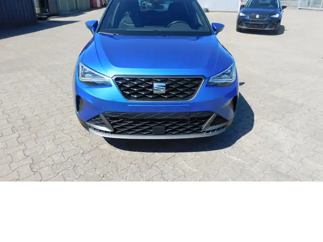 SEAT Arona view 3