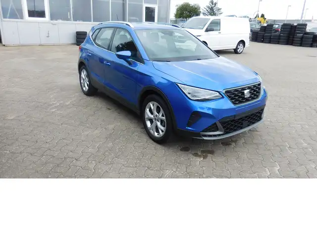 SEAT Arona view 8
