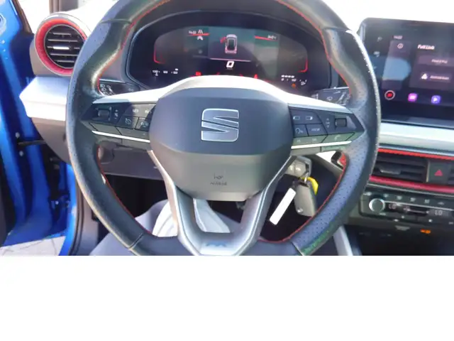SEAT Arona view 9
