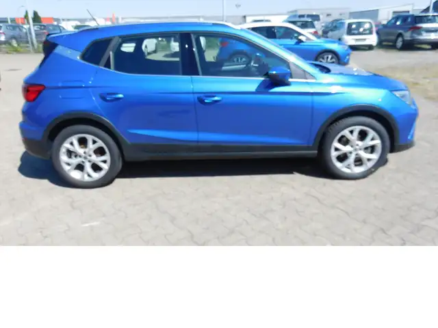 SEAT Arona view 2
