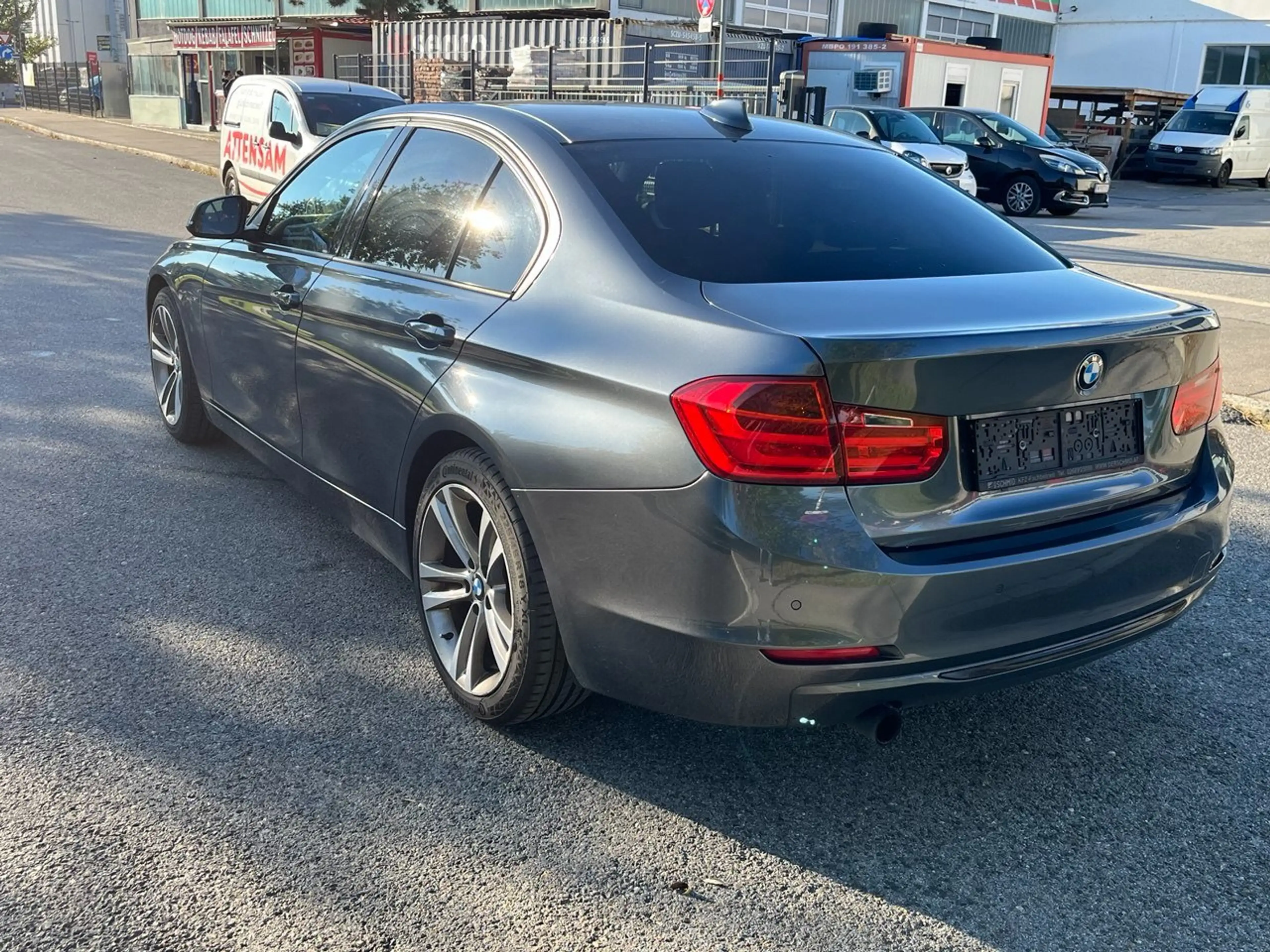 BMW 316 316 i Benzin Sport 100 KW 136 PS — photo 8